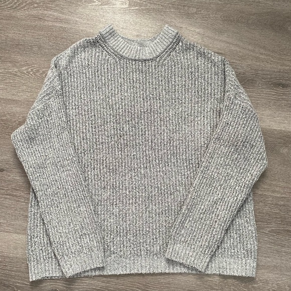 American Eagle sweater size M - Picture 2 of 6